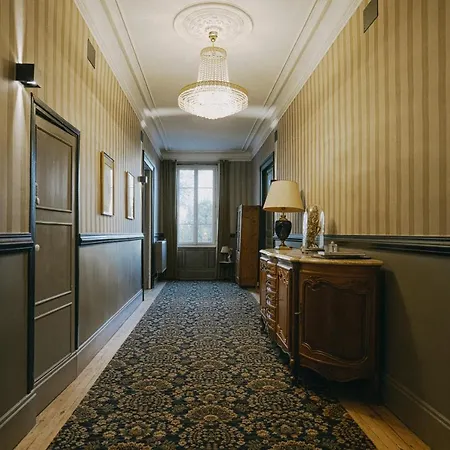 Le Domaine Des Marcoujans Couette-café 4*