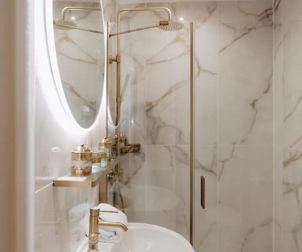 Le Domaine Des Marcoujans 4*