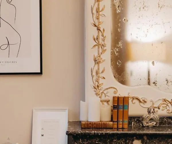 Le Domaine Des Marcoujans 4* Saint-Elix-le-Chateau