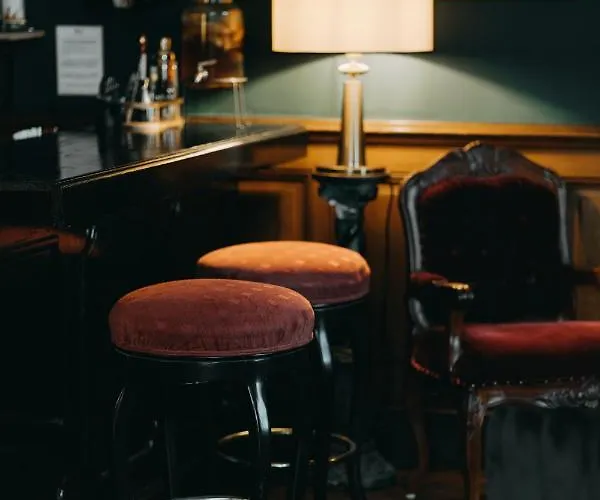 Le Domaine Des Marcoujans Отель типа 