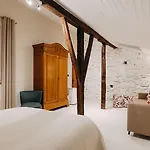 Couette-café Le Domaine Des Marcoujans 4*