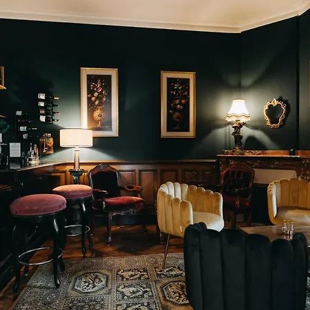 Le Domaine Des Marcoujans 住宿加早餐酒店 Saint-Elix-le-Chateau