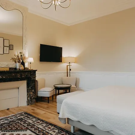 Le Domaine Des Marcoujans 4* Saint-Elix-le-Chateau