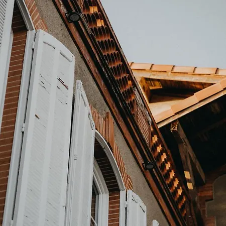 Bed and Breakfast Le Domaine Des Marcoujans 4*