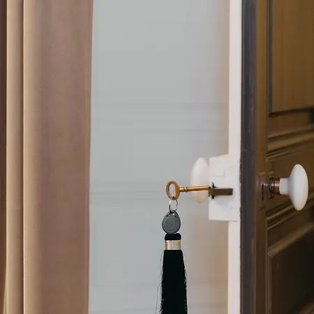 Le Domaine Des Marcoujans 4*