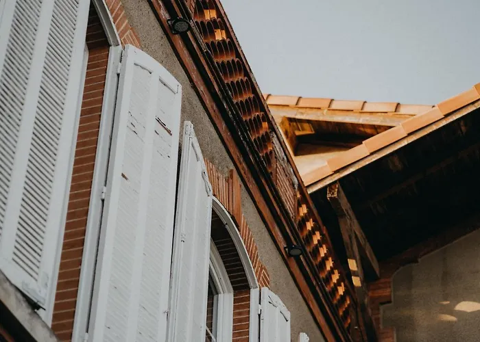 Bed and Breakfast Le Domaine Des Marcoujans 4*