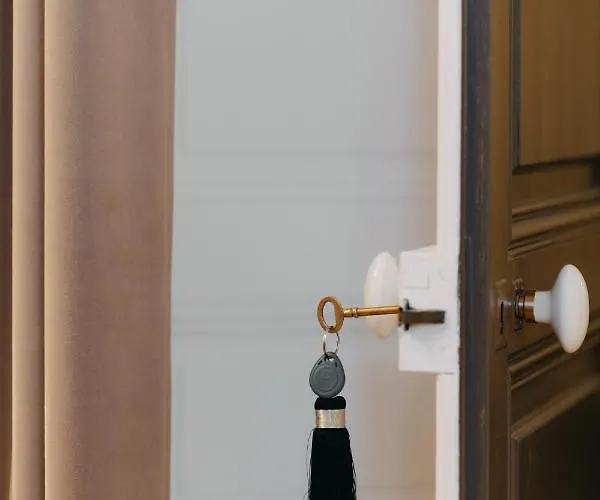 Le Domaine Des Marcoujans 4*