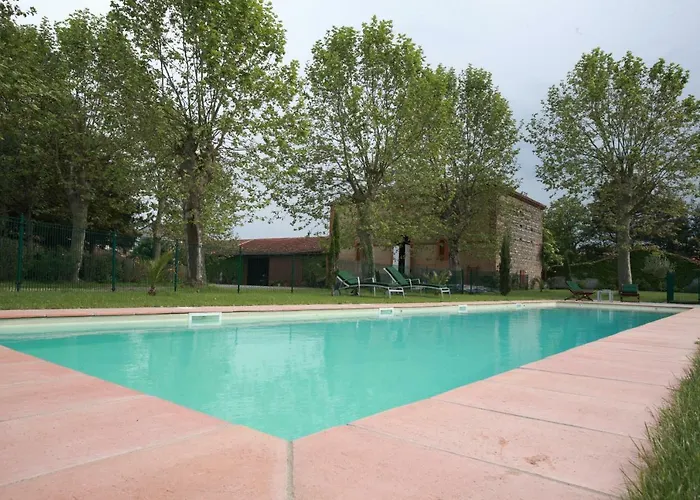 Le Domaine Des Marcoujans 4* Saint-Elix-le-Chateau